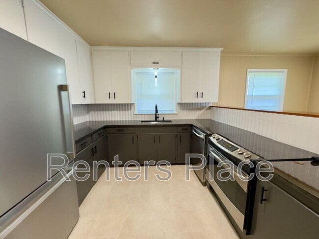 Foto del edificio - 1045 E 53rd St