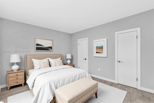 Foto del edificio - 9200 E Bay Harbor Dr