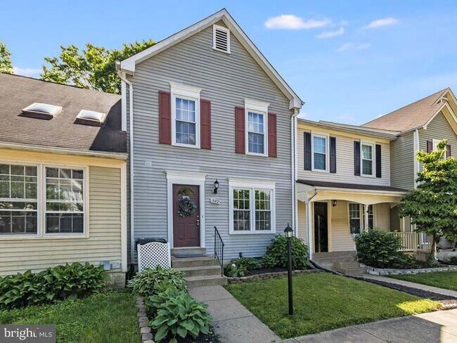 Building Photo - 15472 Windsong Ln