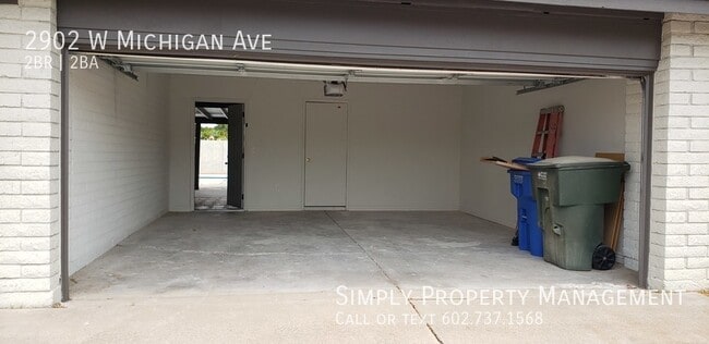 Building Photo - Spacious 2 bedroom 1.75 Bathroom in North ...