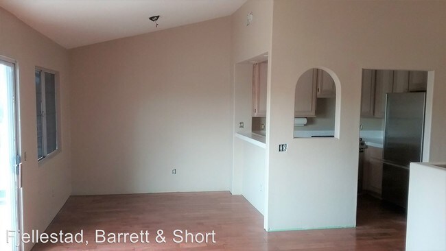 Building Photo - 12813 Carriage Heights Way