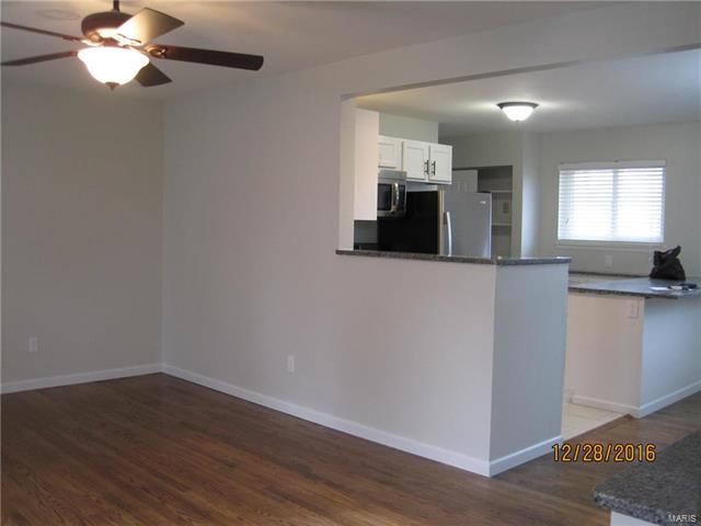 Building Photo - 1345 Virginia Dr
