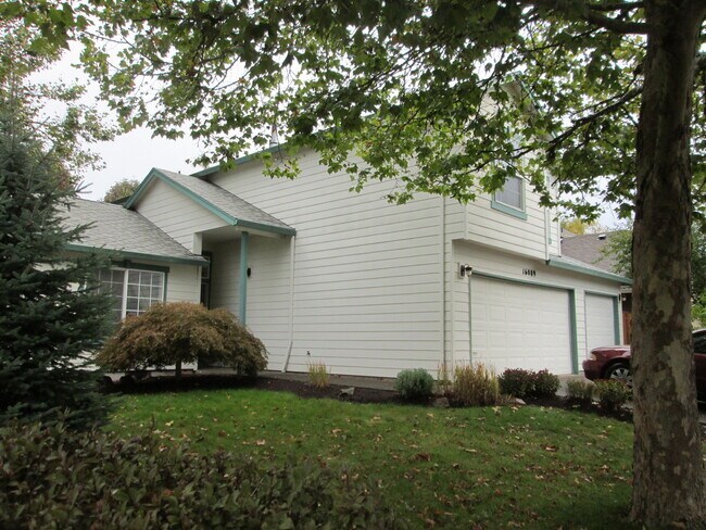 Foto del edificio - 16089 SW Red Clover Ln