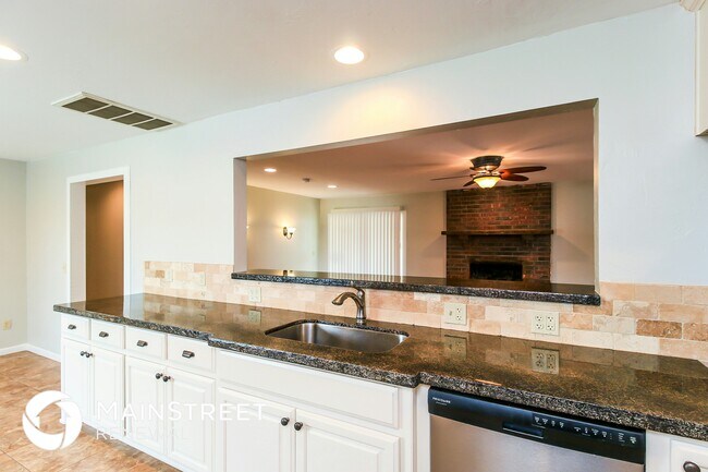 Foto del edificio - 305 W Grand Teton Ct