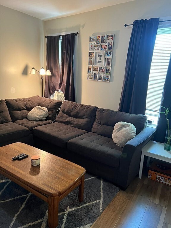 Foto del edificio - 61 Vine St