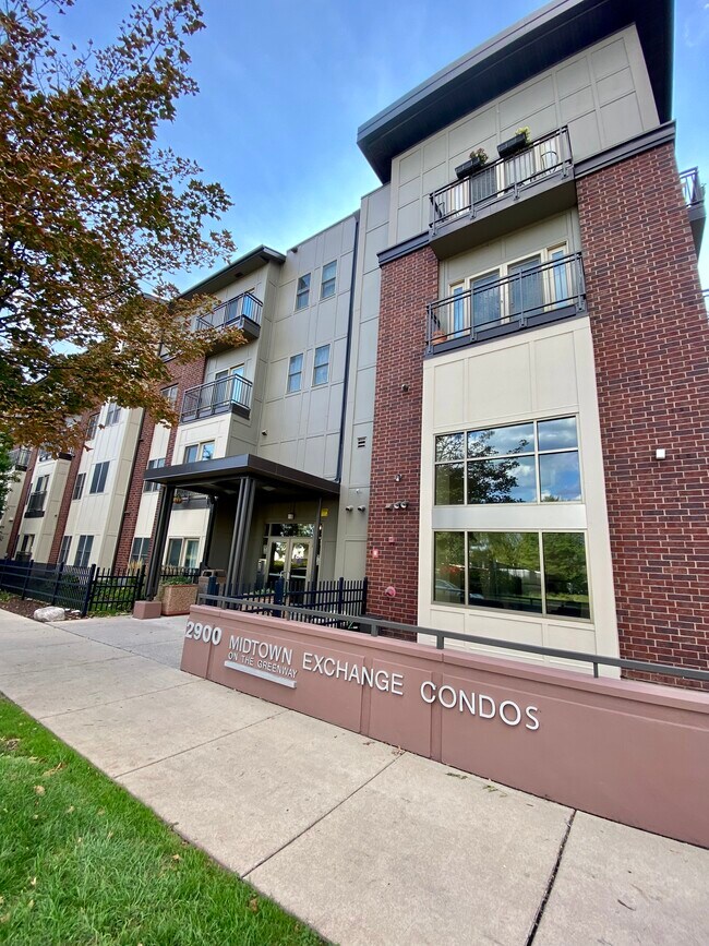 Foto del edificio - 2900 11th Ave S