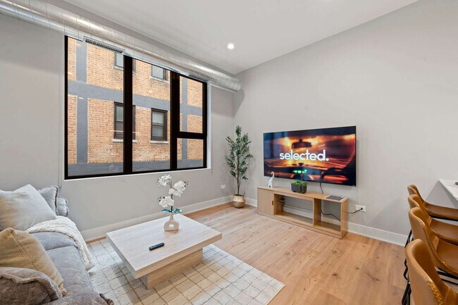 Foto del edificio - 6044 N Winthrop Ave