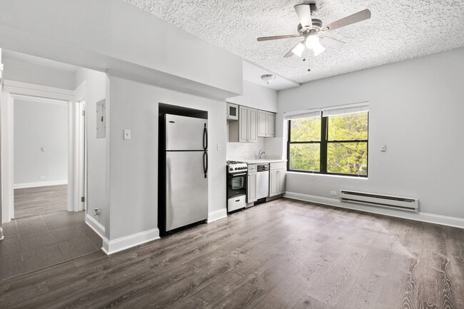 Building Photo - 4555 Malden St