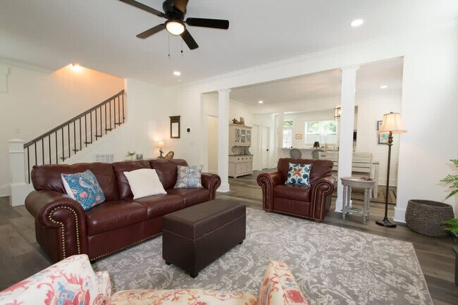 Foto del edificio - 2626 Greenville Hwy