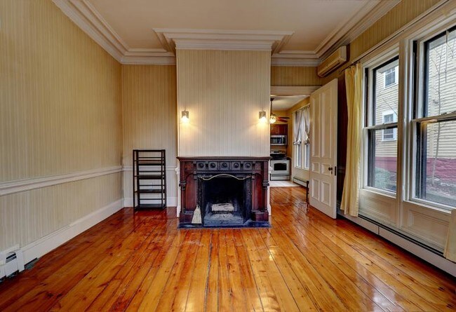 Foto del edificio - 173 Congdon St