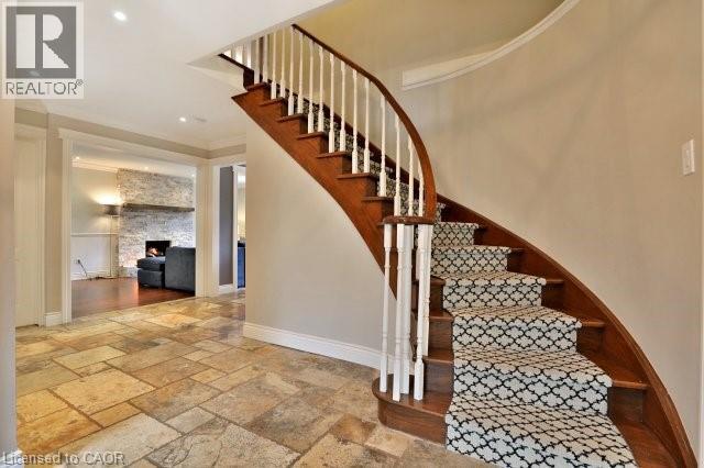 Building Photo - 263 Princess Royal Ct