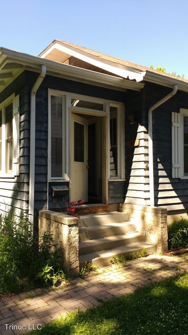 Building Photo - 2 br, 2 bath House - 1020 S 2nd