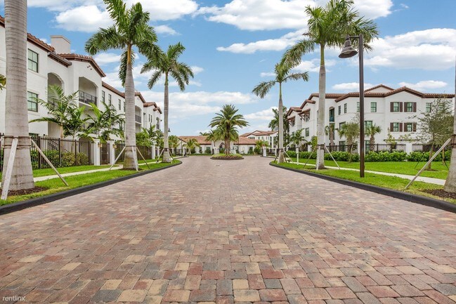 Foto del edificio - 2530 NW 84th Ave