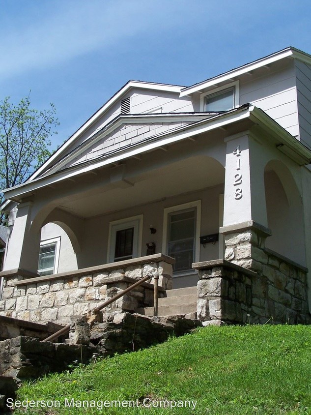 Primary Photo - 4128 Locust St