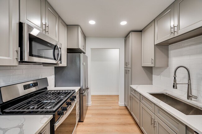 Foto del edificio - 626 NE 19th Ave