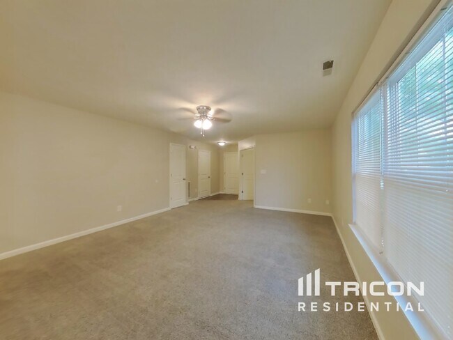 Foto del edificio - 559 Reed Ct