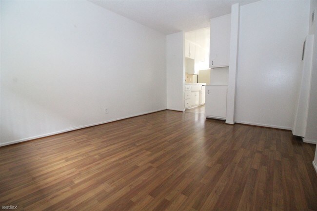 Foto del edificio - 6000 Franklin Ave