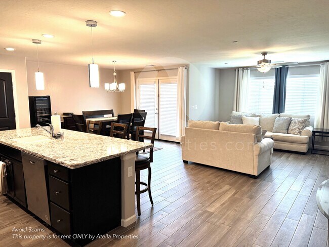Foto del edificio - 1333 W Butterfield Ln