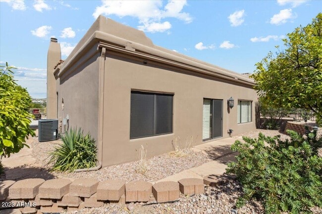 Building Photo - 12833 N La Ronda Ct