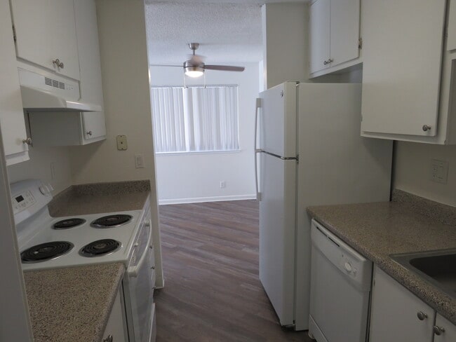 2x2 - The Orchard Apartments