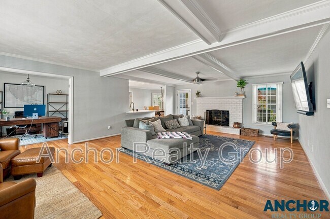 Foto del edificio - 2505 Ravencroft Ct