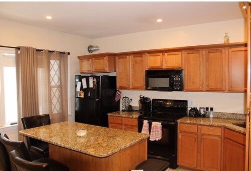 Foto principal - 933 E Broadway