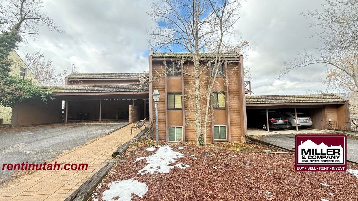 Primary Photo - Beautiful 2 bedroom, 1 bath condo. Close t...