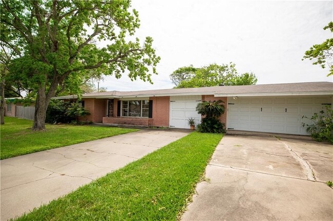 Building Photo - 127 Georgia Pl