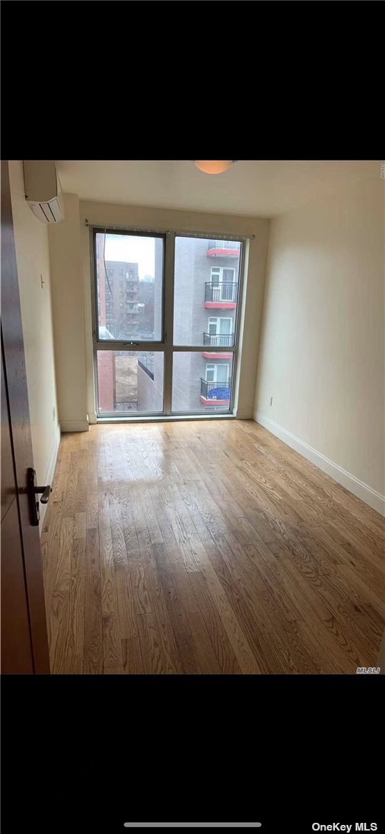 Foto del edificio - 132-15-132-41 41st Ave