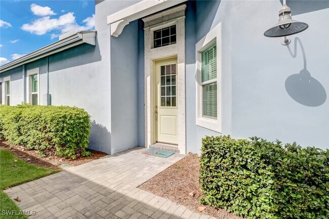 Building Photo - 6963 Cay Ct