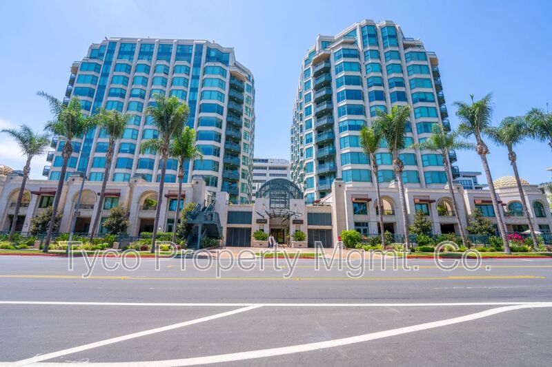 Foto principal - 2500 6th Ave