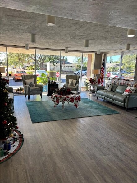 Foto del edificio - 2901 26th St W