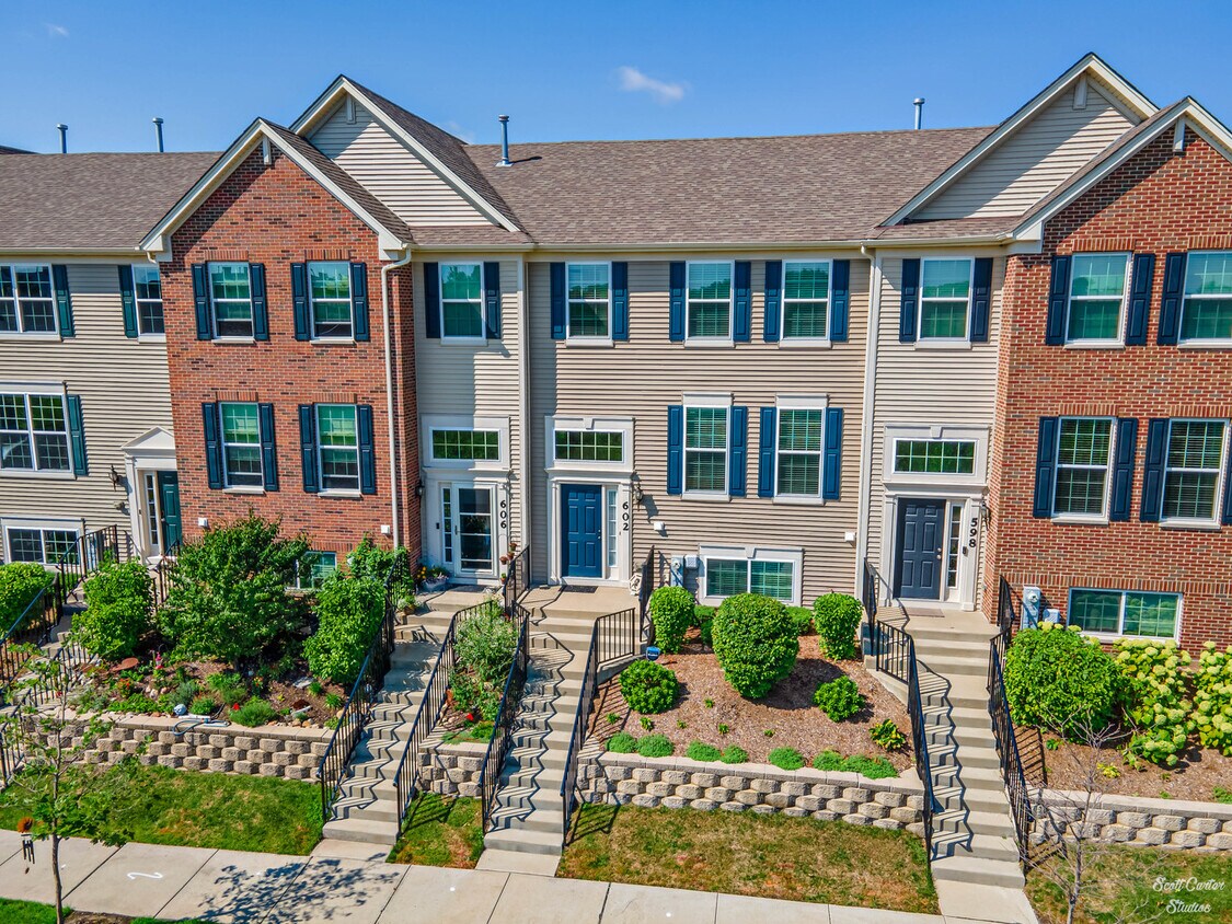 Primary Photo - 602 Station Park Cir