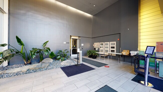 Foto del edificio - 235 W Van Buren St