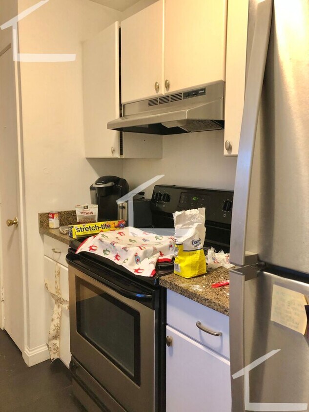 9/1 Updated, spacious 3BR in South End near Northeastern/Wentworth - 9/1 Updated, spacious 3BR in South End near Northeastern/Wentworth