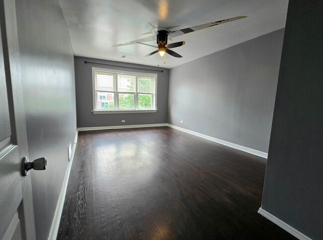 Foto del edificio - 834 N Christiana Ave