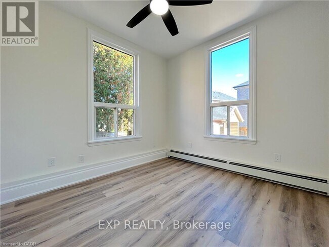 Building Photo - 526 Fifty Rd