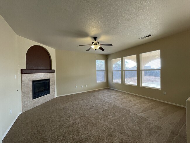 Foto del edificio - 3200 Ocate Meadows Ct NE