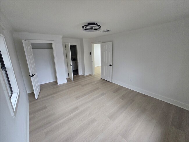 Foto del edificio - 9254 Haddick St