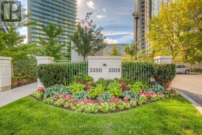Photo du bâtiment - 5508 Yonge St