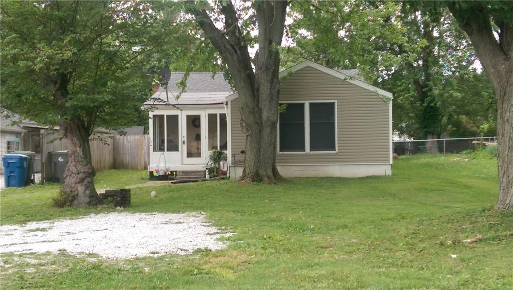 1126 Mitthoeffer Rd, Indianapolis, IN 46229 House Rental in