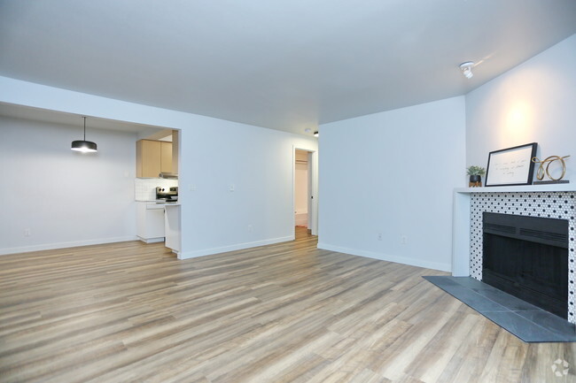 1BR, 1BA - 700 SF - Scout