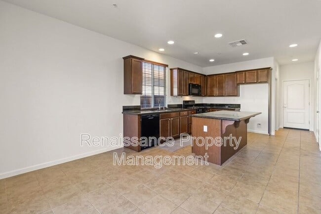 Building Photo - 4633 Appleglen St