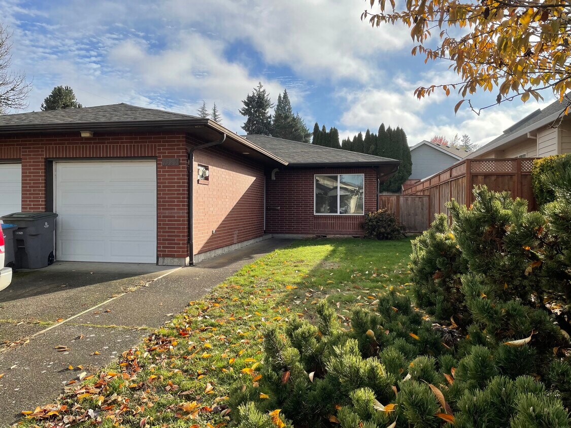 1320 SW Apperson St Unit 1320, Mcminnville, OR 97128 Apartments in