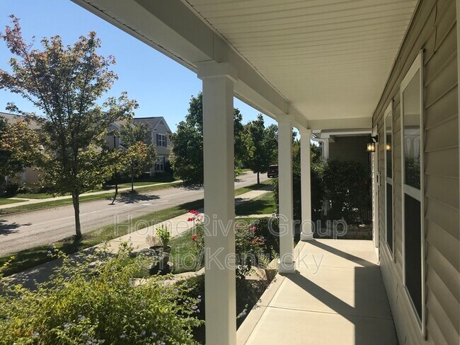 Building Photo - 5679 Marshfield Dr