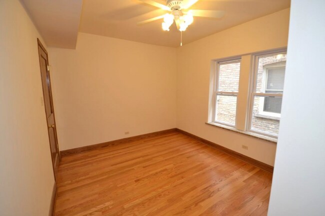 Building Photo - 4905 N Whipple St