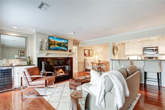 Foto del edificio - 1538 Chantilly Dr NE