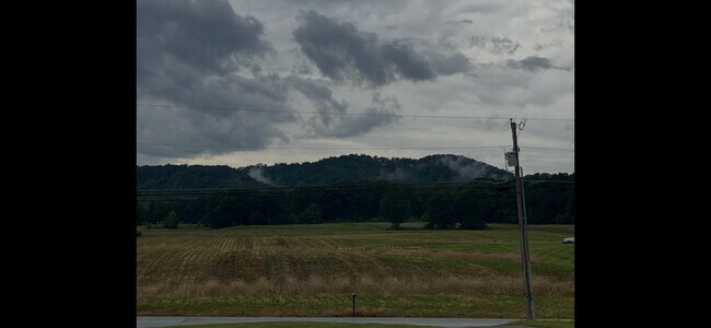 Foto del edificio - 13311 Bennettsville Rd