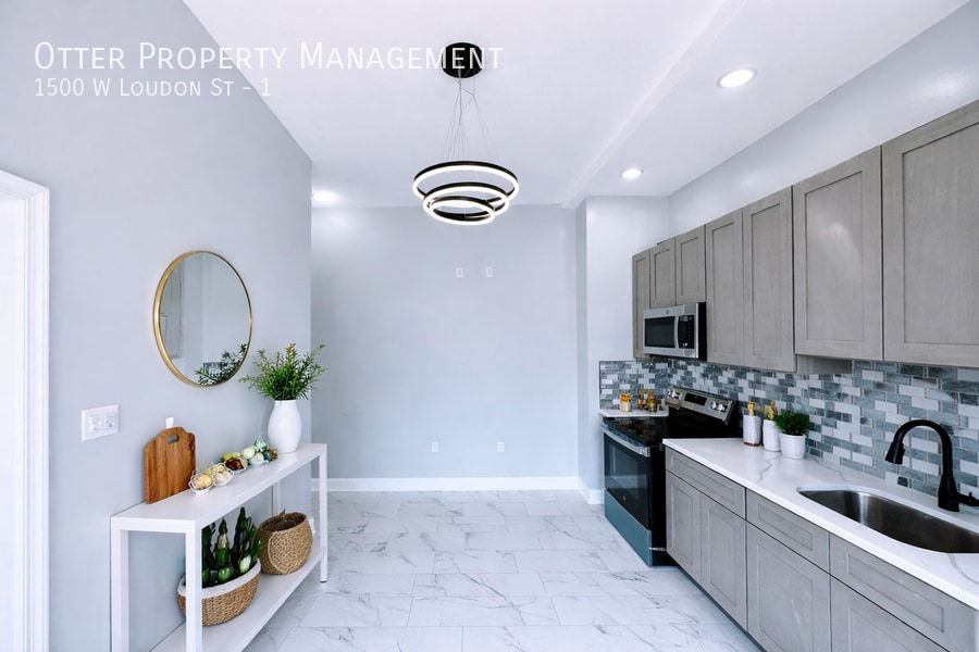 Photo - 1500 W Loudon St-1