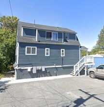 Building Photo - 336 N Washington St